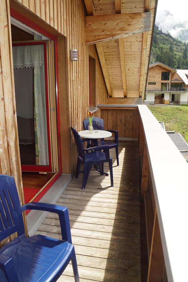 Appartamento Haus Rothorn Schröcken Esterno foto