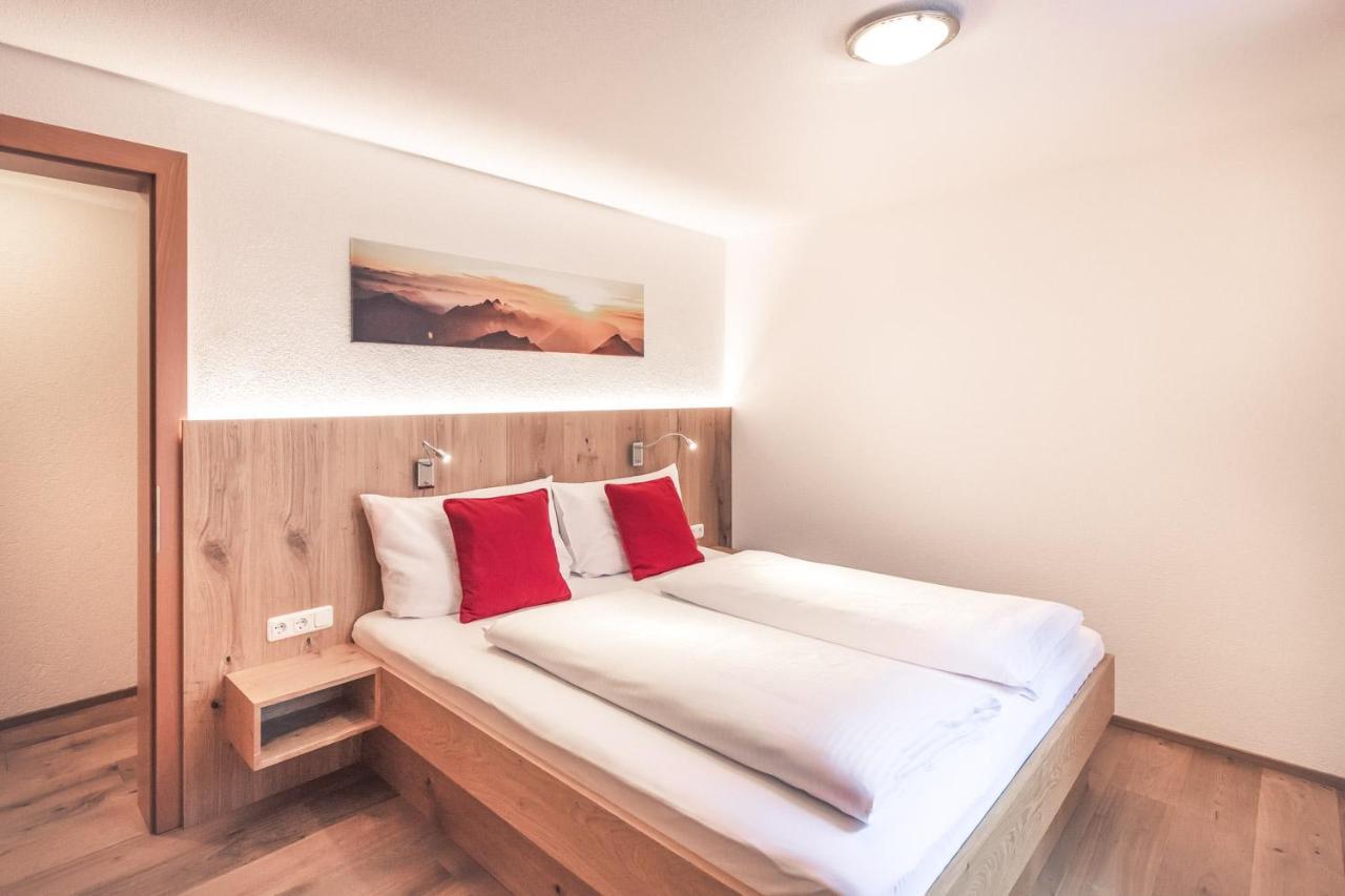 Appartamento Haus Rothorn Schröcken Esterno foto