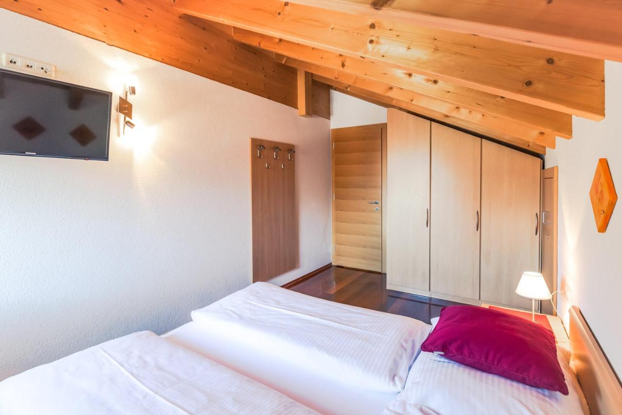 Appartamento Haus Rothorn Schröcken Esterno foto