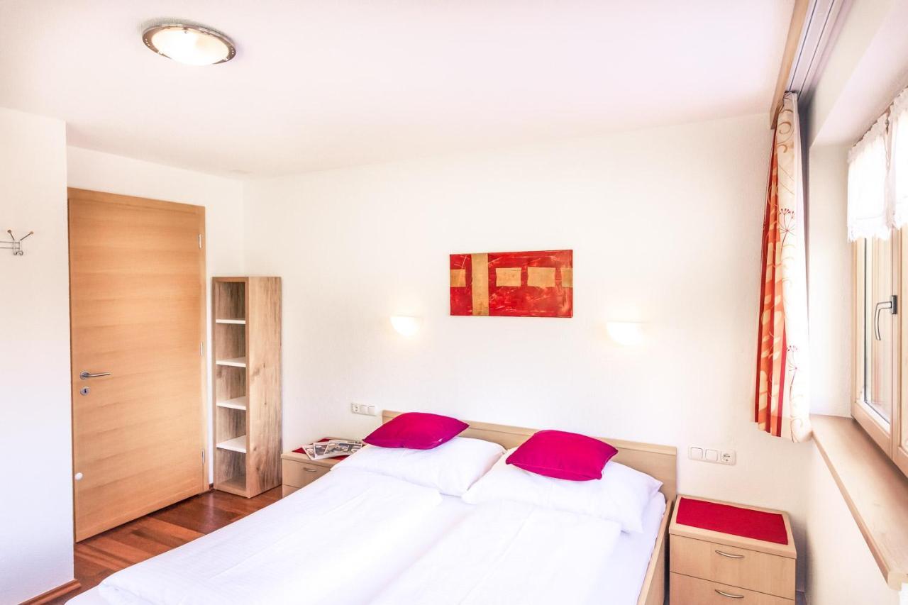 Appartamento Haus Rothorn Schröcken Esterno foto