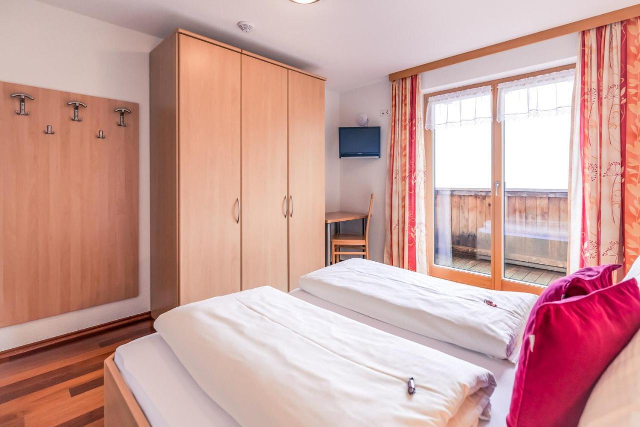 Appartamento Haus Rothorn Schröcken Esterno foto