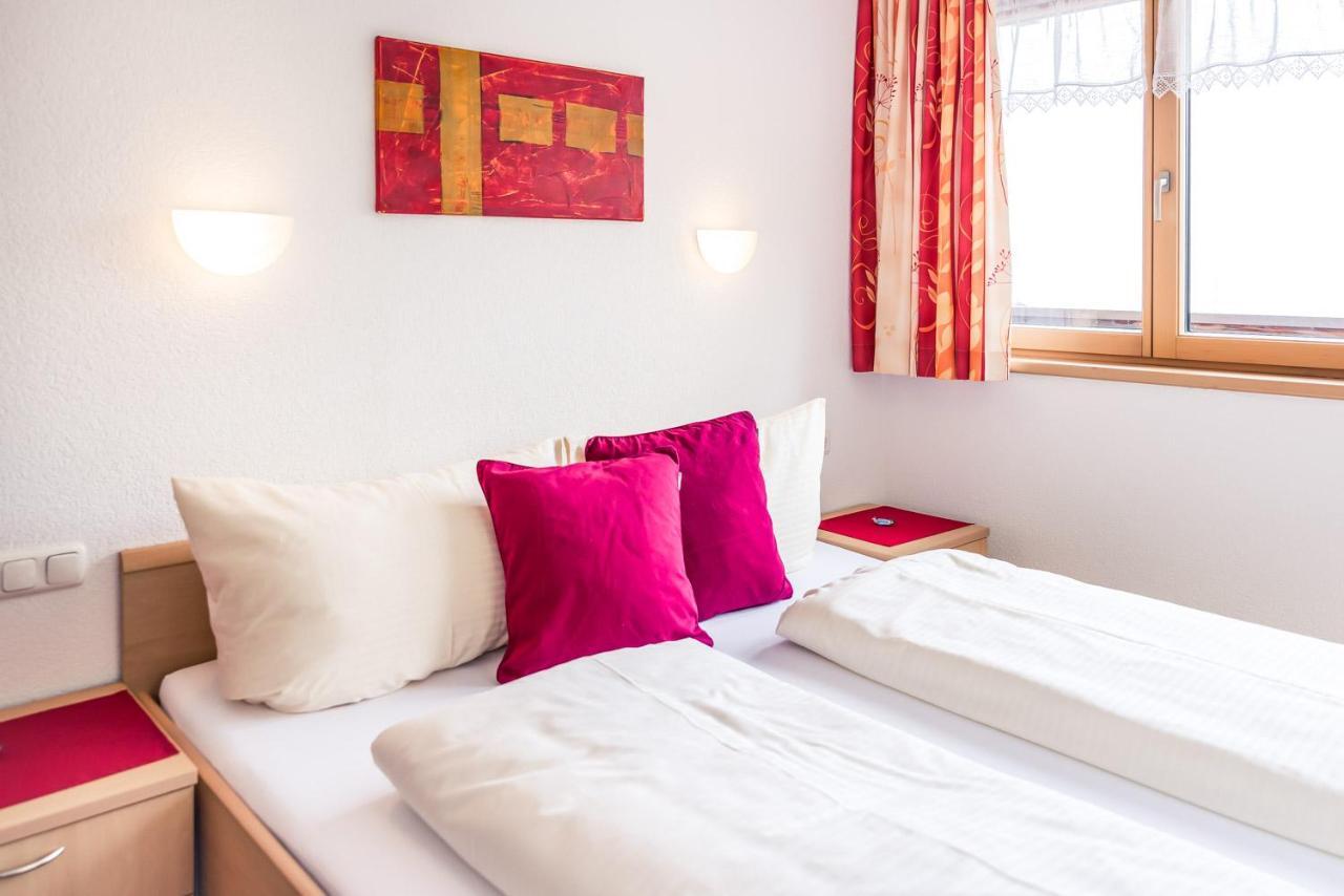 Appartamento Haus Rothorn Schröcken Esterno foto