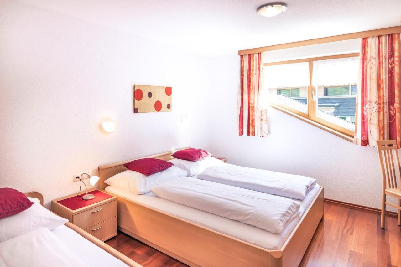 Appartamento Haus Rothorn Schröcken Esterno foto